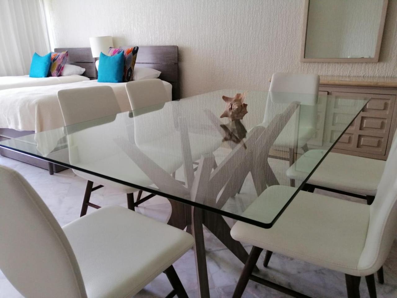 Beachfront Getaway Condo Κανκούν Δωμάτιο φωτογραφία